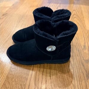 Ugg Bailey button bling